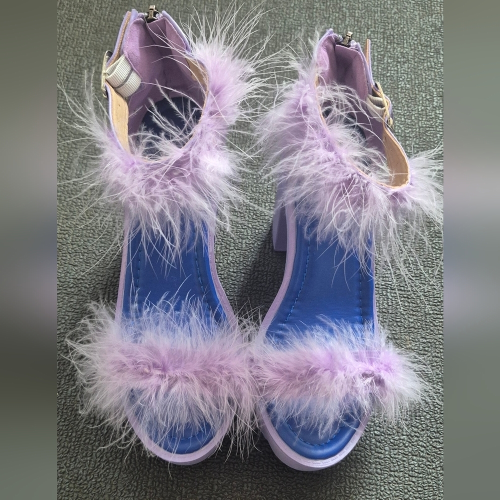 Lavender Feathered Sandals